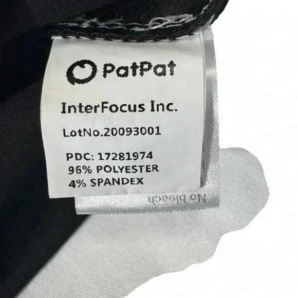 The Smurfs Have A Smurfy Christmas Xmas Woman's Medium Smurfette Black Red Shirt - Picture 9 of 12